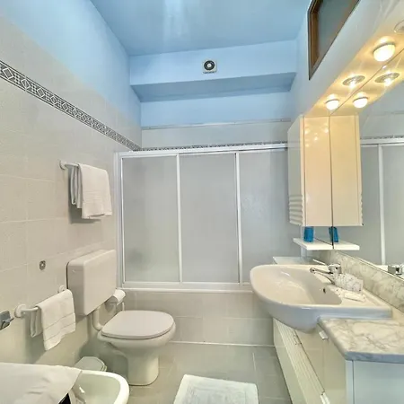Casa Del Limone מנאג'יו